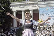 15 jahre Festwirtin: Pepi Inselkammer (Foto: Ingrid Grossmann)
